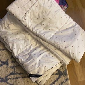 Tommy logo comforter!